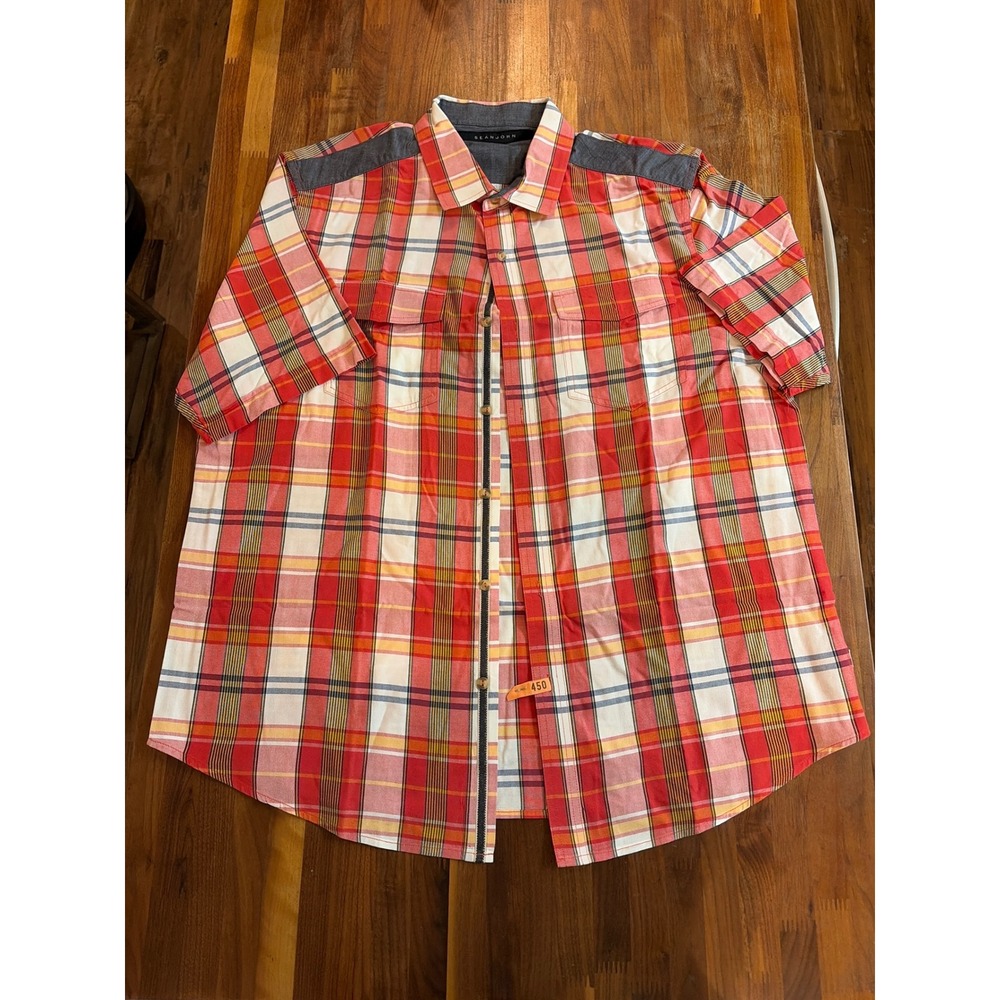 Sean John Mens XL Plaid Button Down Shirt Short Sleeve Red White MW132418
